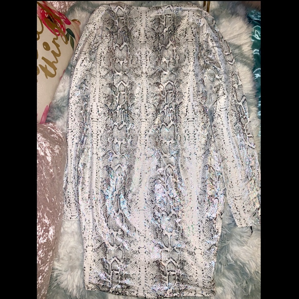 Party Dress✨Metallic Snake Print•New & Never Worn - Picture 6 of 7